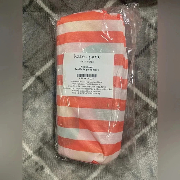 Kate Spade Picnic sheet - Picture 1 of 3